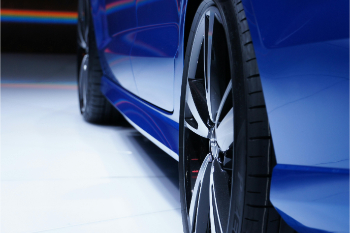 Blauwe-auto